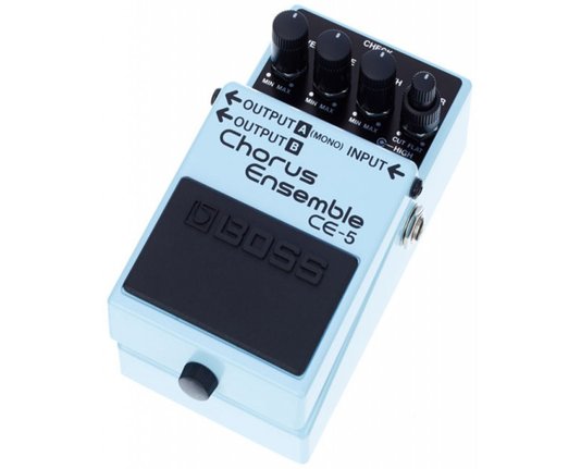 Pedal Para Guitarra Boss CE 5 Chorus Ensemble