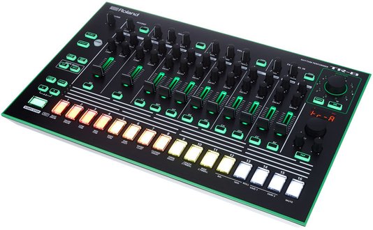 Modulo de Ritmo Roland TR-8 Rhythm Performer