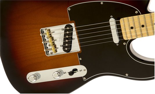 Guitarra Fender Telecaster American Special 011 5802 300 Sunburst 3 Color e Com Gig Bag