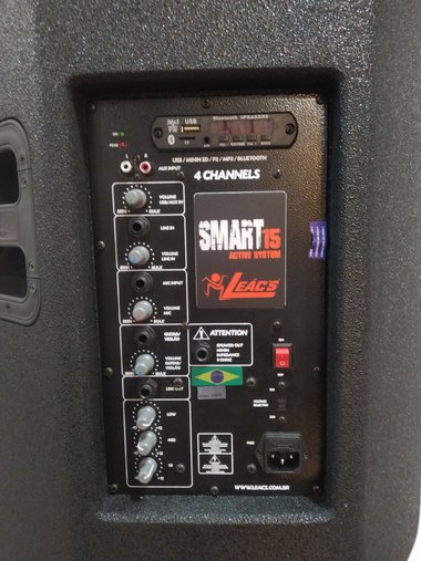 Caixa Acústica Ativa Leacs Smart 15 250wrms