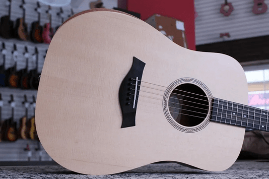Violão Taylor 10e Elétrico Mexicano Academy Compact C/ Bag